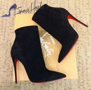 Christian Louboutin So Kate Booty suede